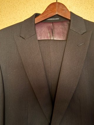 2 trajes de hombre TZ Fabricantes – Muy buen estad