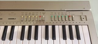 Teclado Yamaha Portasound PC-100 Organo