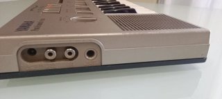 Teclado Yamaha Portasound PC-100 Organo