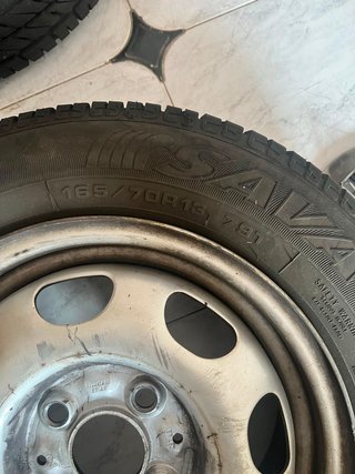 Llantas Volkswagen Polo 6N1 + neumático 165/70 R13
