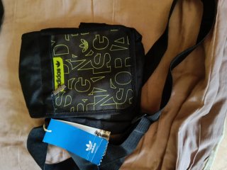Bandolera Adidas Originals Negra