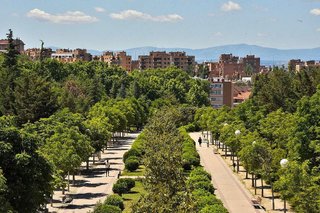 Garaje en alquiler en Berruguete en Madrid
