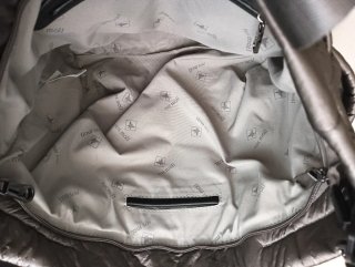 Bolso Pepe Moll Nylon Acolchado Gris