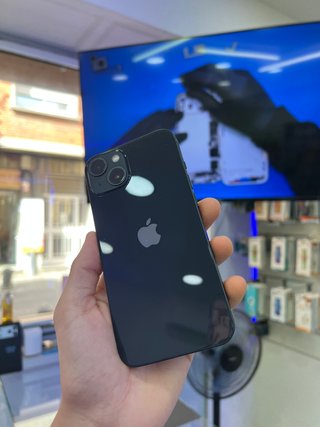 iPhone 13 128GB Semi nuevo