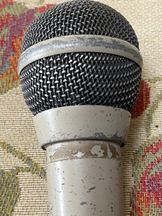 Micrófonos Akai y Shure Vintage