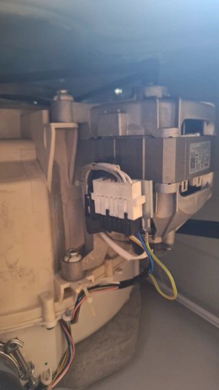 Lavadora para repuesto motor en buen estado