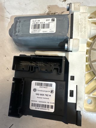 Motor elevalunas Seat Leon MK2 1P