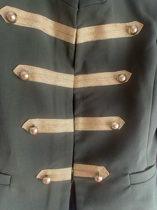 Chaqueta militar verde Stradivarius Talla M