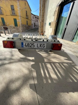 Remolque Portabicicletas CUNI para 5 Bicicletas