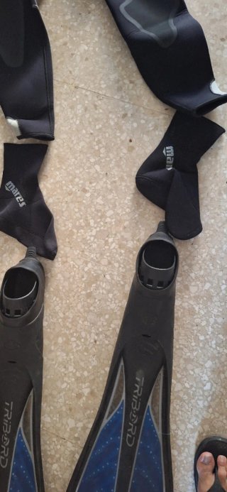 Traje de buceo completo