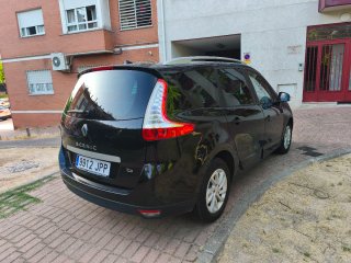 Renault Grand Scenic 2016