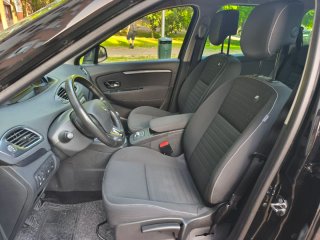 Renault Grand Scenic 2016