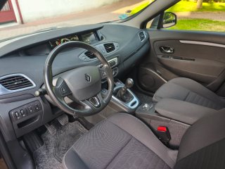 Renault Grand Scenic 2016