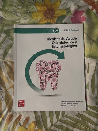 Lote de libros auxiliar de enfermería