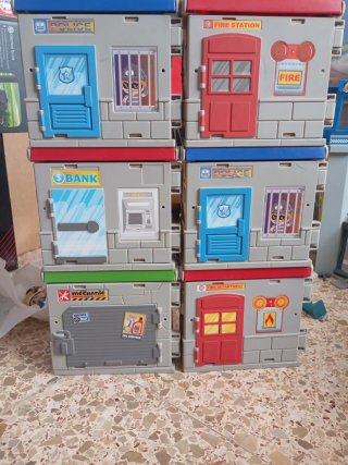 Playset Comisaría Policía Pin y Pon