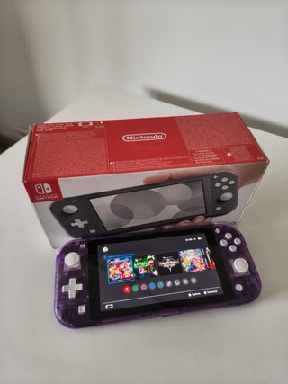 Nintendo Switch Lite Morado con Kit Super5 OLED de Segunda mano