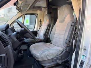 AUTOCARAVANA PERFILADA ILUSION CAMA ISLA