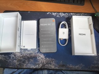 REDMI 15C,5G.8GB RAM,128GB