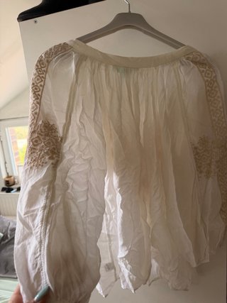 Blusa bordada blanca