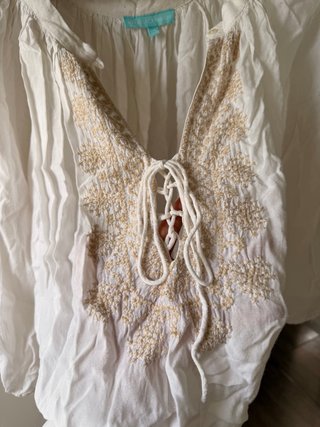Blusa bordada blanca