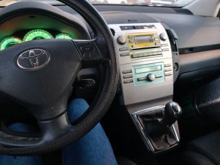Toyota Corolla verso 2008