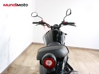 YAMAHA XSR 125 LEGACY