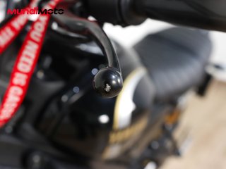 YAMAHA XSR 125 LEGACY