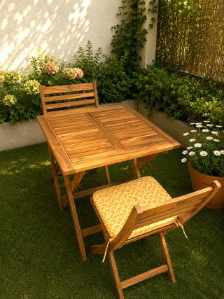 Mesa y 2 Sillas Jardín Beliani Madera