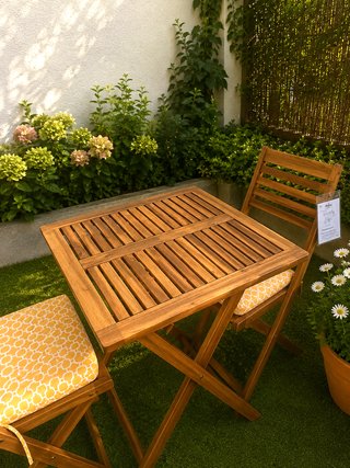 Mesa y 2 Sillas Jardín Beliani Madera