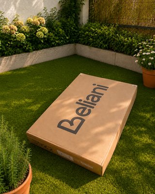 Mesa y 2 Sillas Jardín Beliani Madera