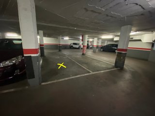 parking alquiler coche pequeño mediano Verdaguer