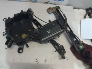 Guía Elevalunas Delantero Der. Seat Ibiza Mk2 1p