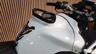 YAMAHA FZ8 S