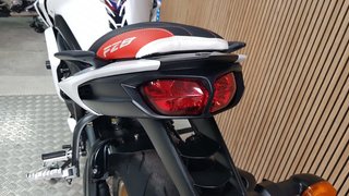 YAMAHA FZ8 S