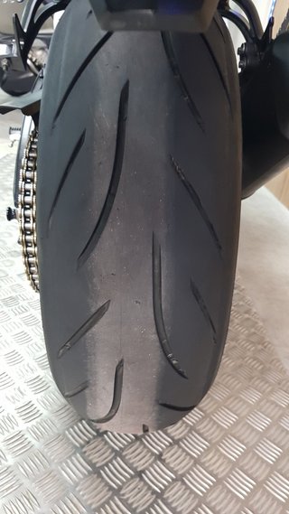 YAMAHA FZ8 S