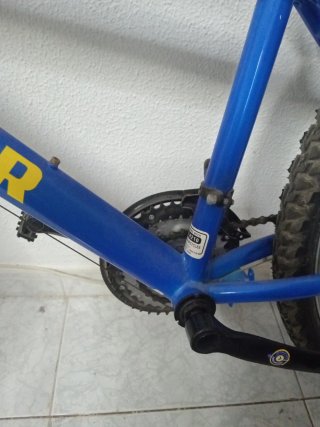 Bicicleta de montaña Atrractor azul