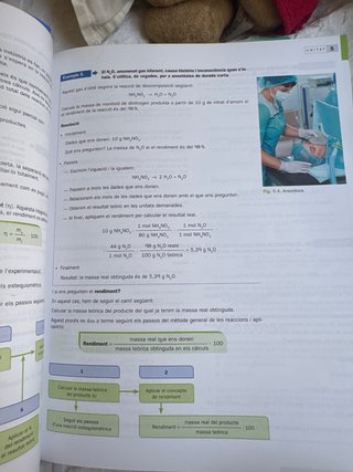 Libro de texti de Química 1r Bachillerato