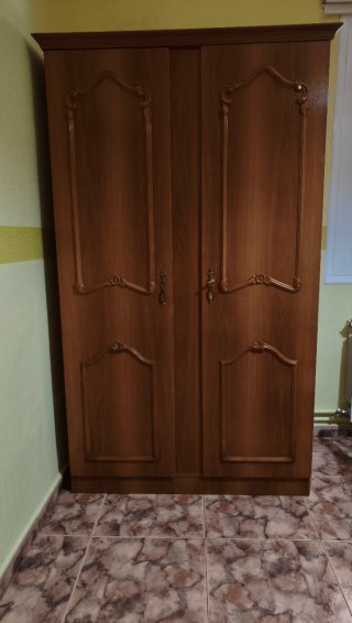 Habitación completa de madera.