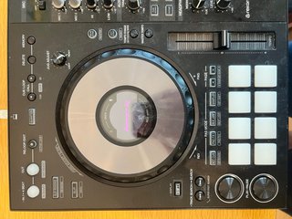 Pioneer DDJ-800 (Solo venta en persona)