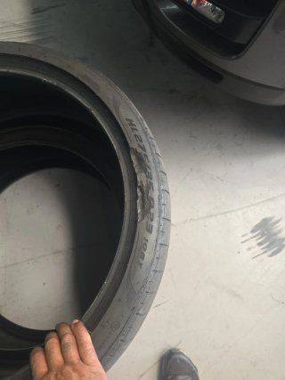 Neumáticos 275/35/R23 108Y