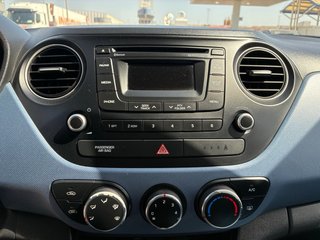 Hyundai i10 2015