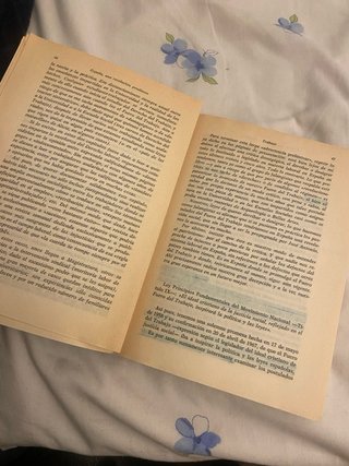 Libro “España una revolución pendiente”