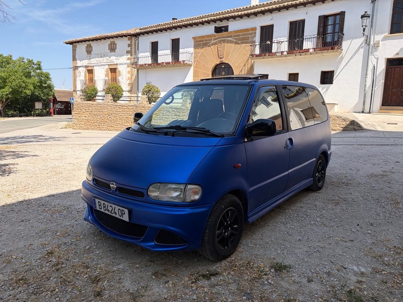 Nissan Serena Camper - foto 1