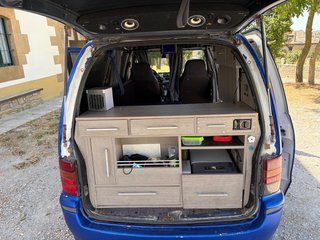 Nissan Serena Camper