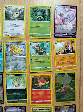 Lote 48 Cromos Pokémon Oficiales
