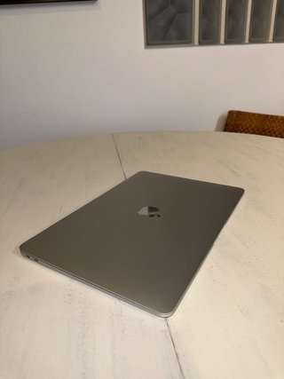 MacBook Air M1 2020 8GB/256GB Batería 98%