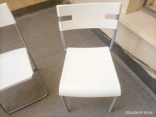3 Sillas Plegables Blancas