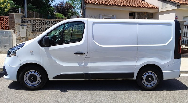 RENAULT TRAFIC 2.0 BLUEDCI 120 29 L2H1 MMA 4000KG - foto 1
