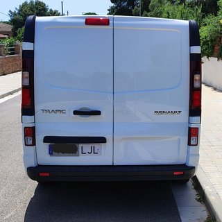 RENAULT TRAFIC 2.0 BLUEDCI 120 29 L2H1 MMA 4000KG