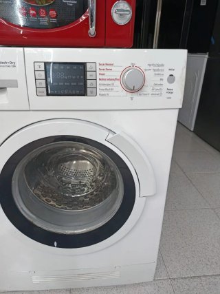 Lavadora y Secadora Bosch Wash+Dry 7/4Kg 1200.rpm